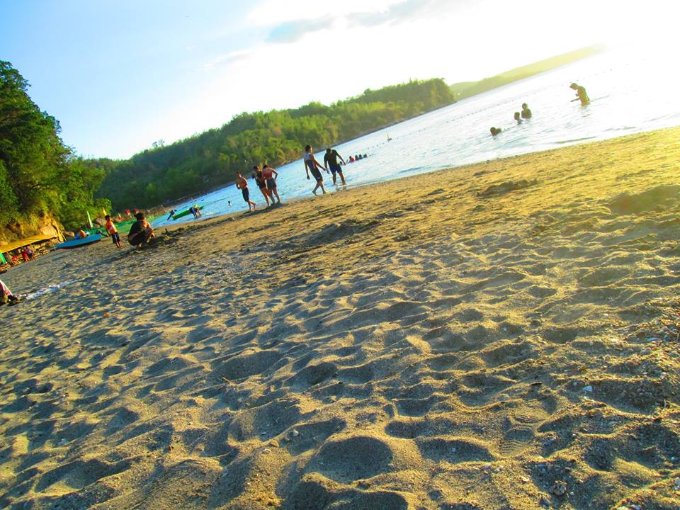 ternate beach graysand