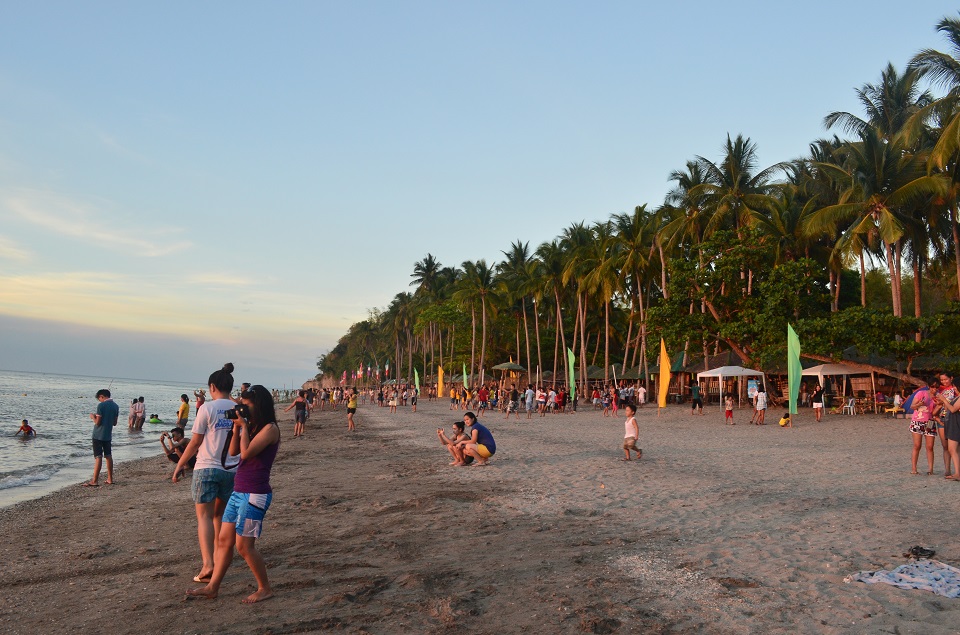 ternate_beach_view
