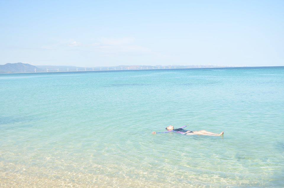 floating saud beach pagudpud